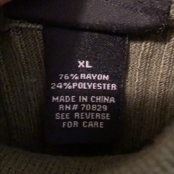 Olive top - Picture 3 of 5